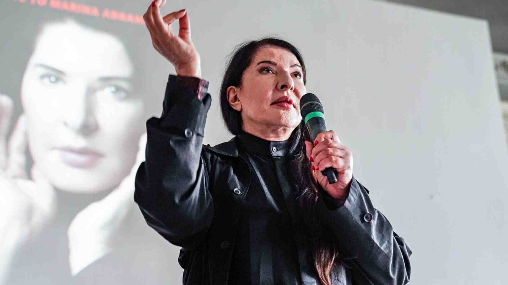 Immagine di Fuori Rossini, dentro Marina Abramovic