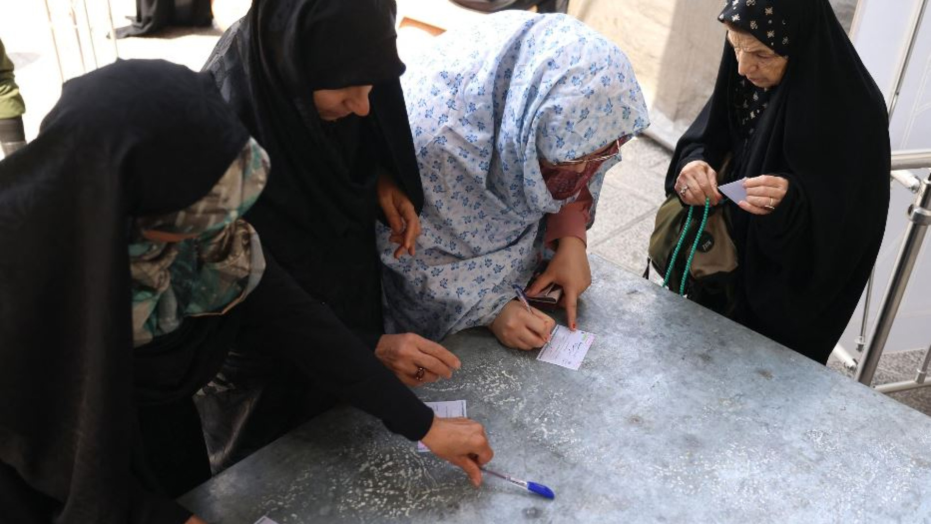 Immagine di Alla fine in Iran vince l'astensionismo. Al ballottaggio decide l'opposizione