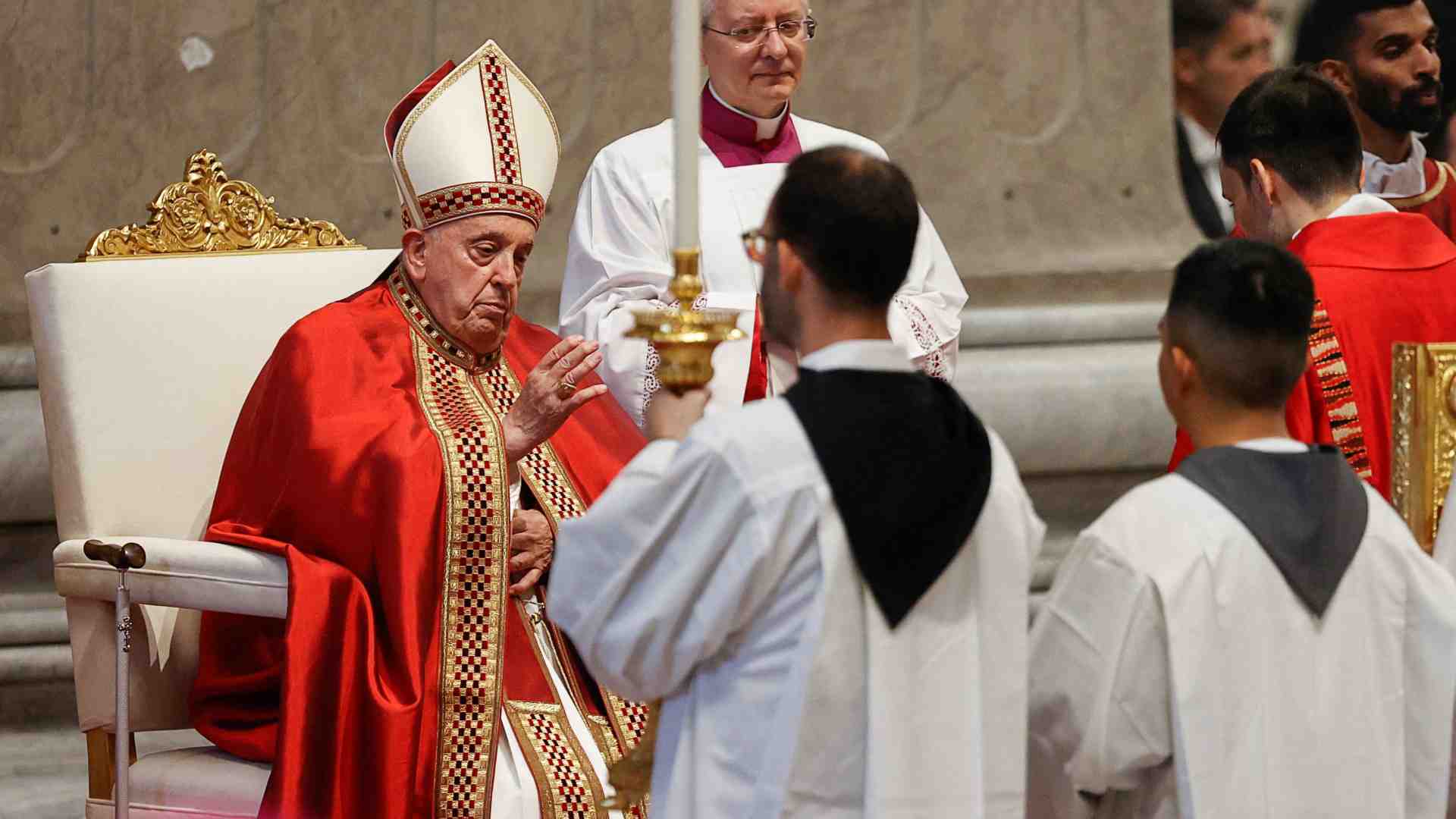 Immagine di Il Papa: «La Chiesa e la società abbiano le porte aperte»