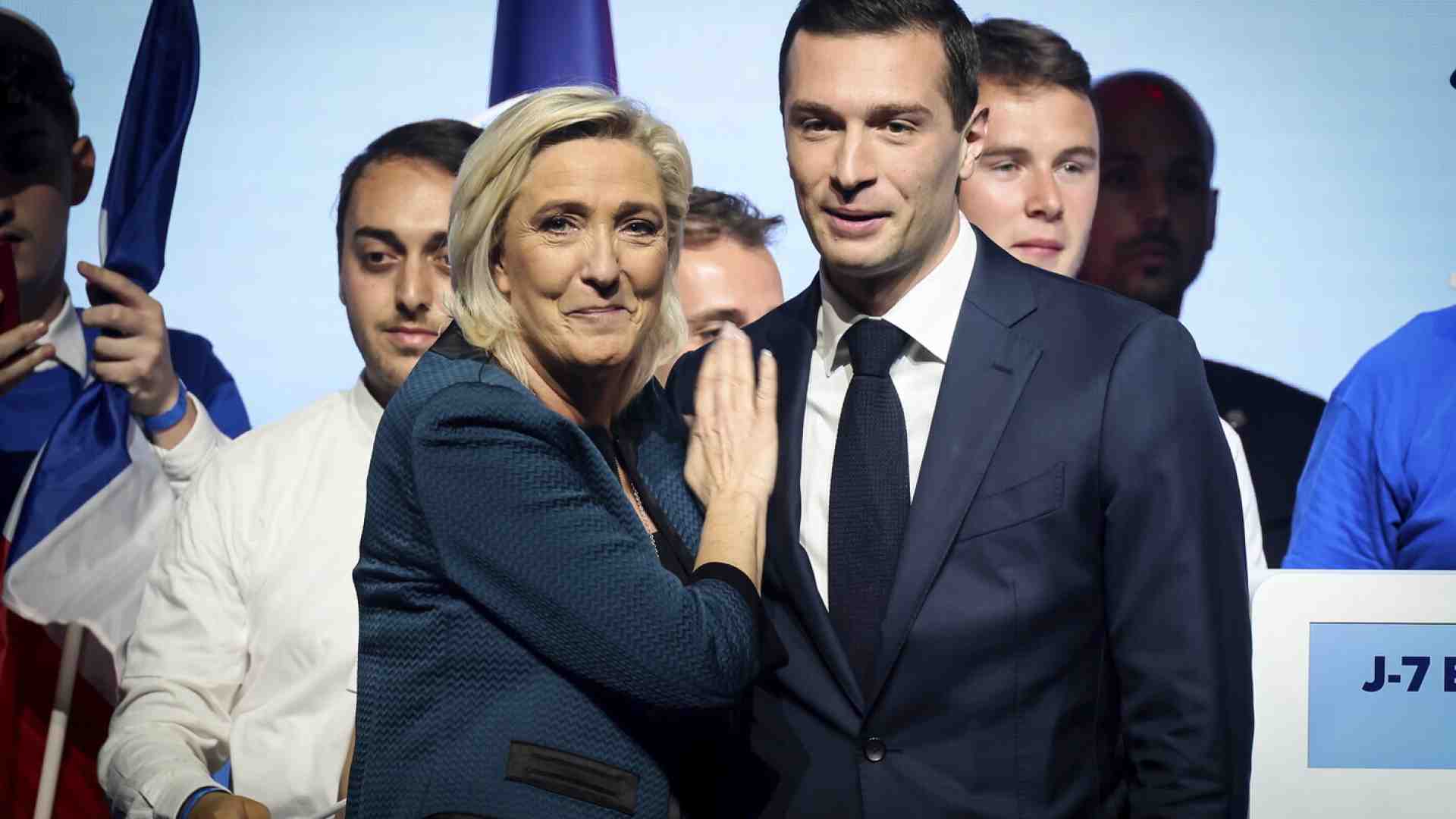 Immagine di Arriva l’onda lepenista sulla Francia. Per il secondo turno si alleano la sinistra e i macroniani