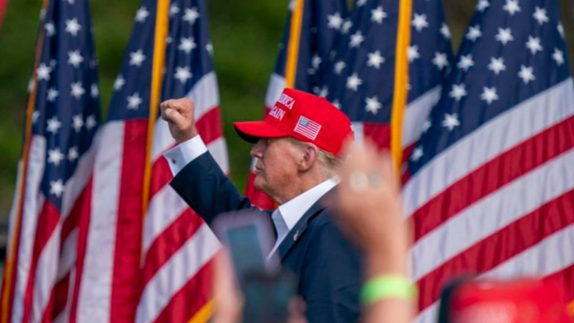 Immagine di Giudizio a metà sull'immunità a Trump, via libera alla nomination
