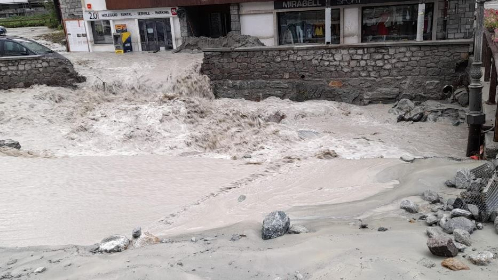 Immagine di Piogge torrenziali? Colpa dei temporali che si autoalimentano