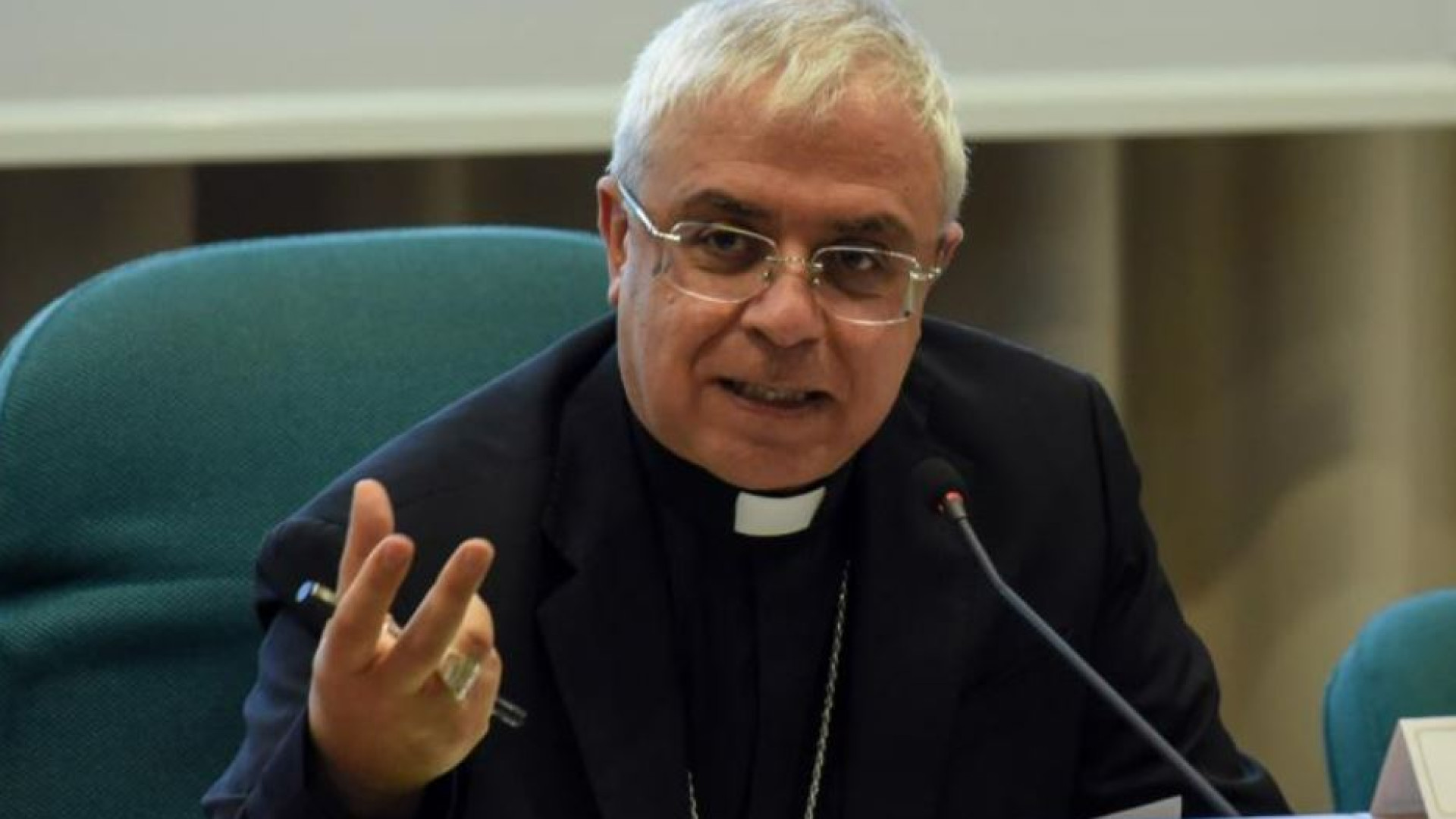 Immagine di Renna: «La democrazia può guarire con dialogo e confronto»