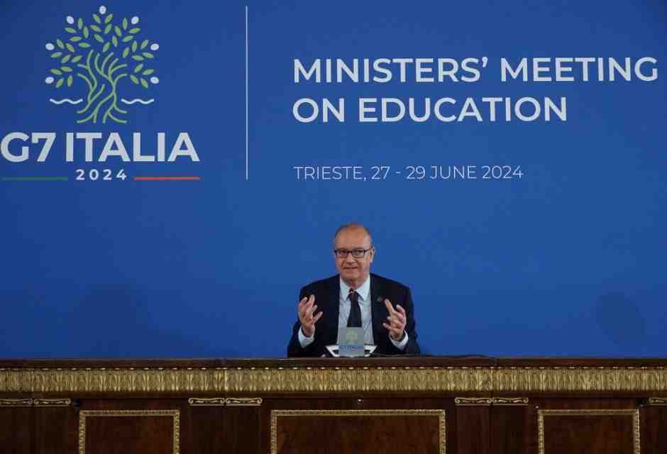 &nbsp;Il ministro dell'Istruzione Giuseppe Valditara - foto Ansa