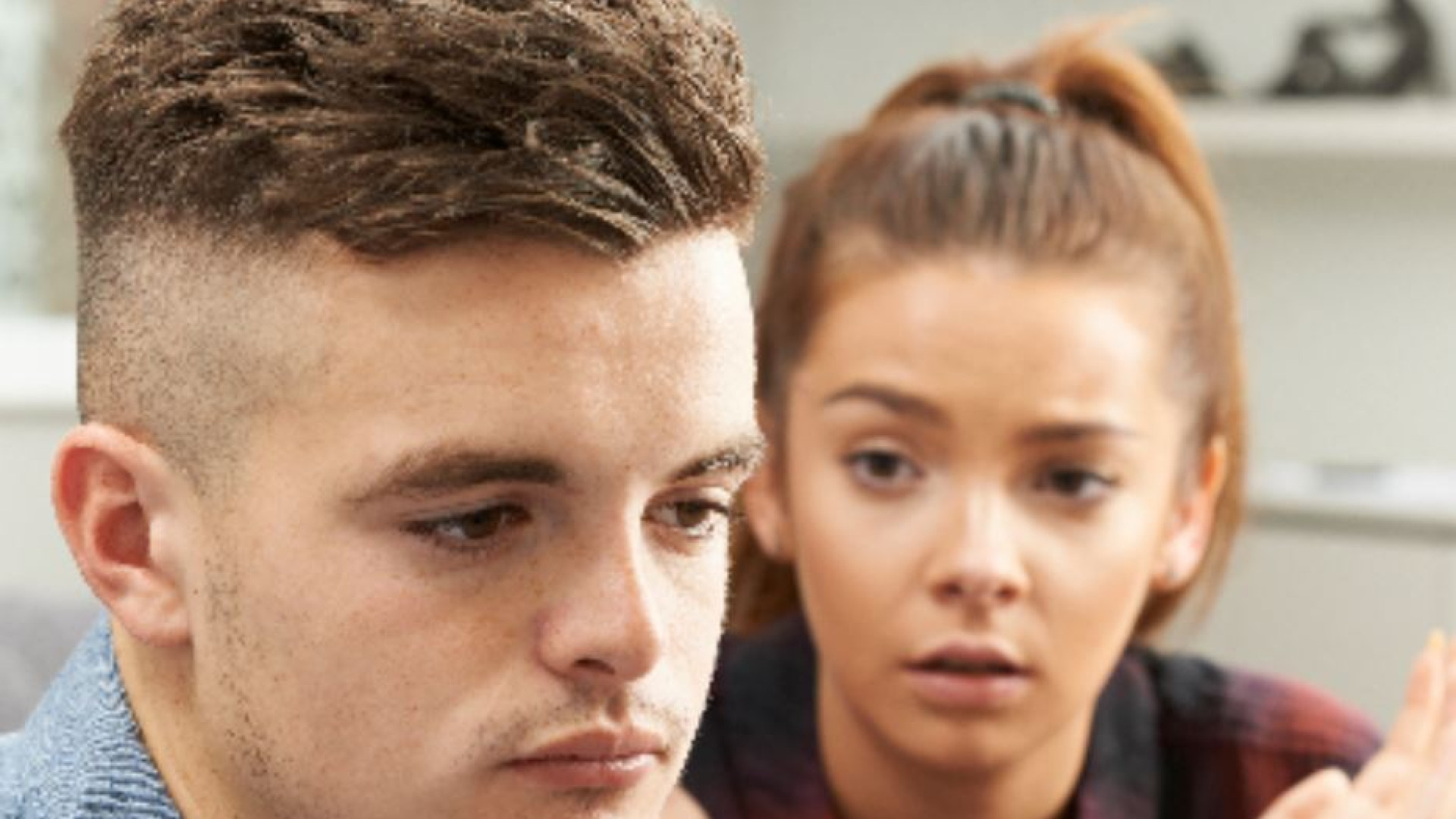 Immagine di «I silenzi degli adolescenti di fronte a genitori iper-protettivi»