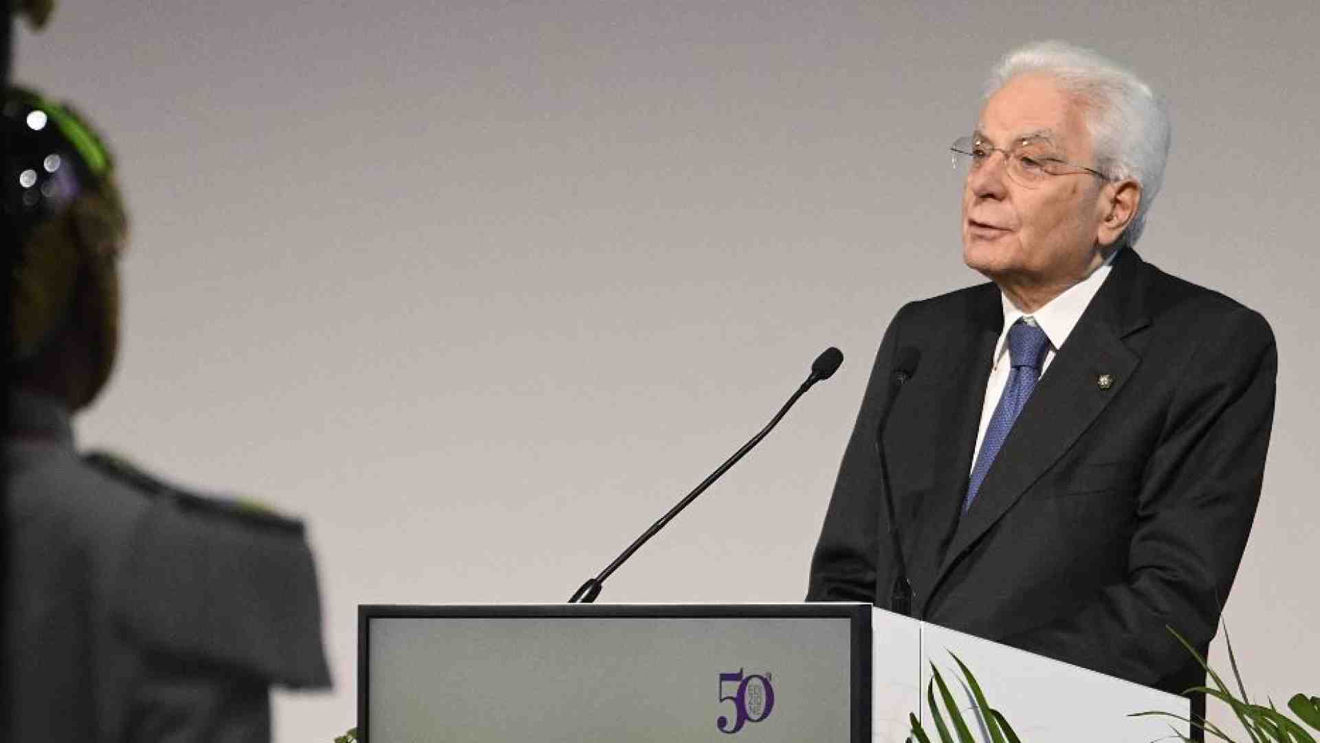 Immagine di Per gli «analfabeti di democrazia» il vocabolario di Mattarella