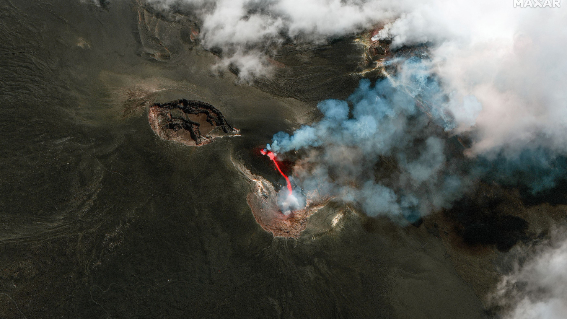 Immagine di Allerta Etna e Stromboli. Riapre, ma non del tutto, l'aeroporto di Catania