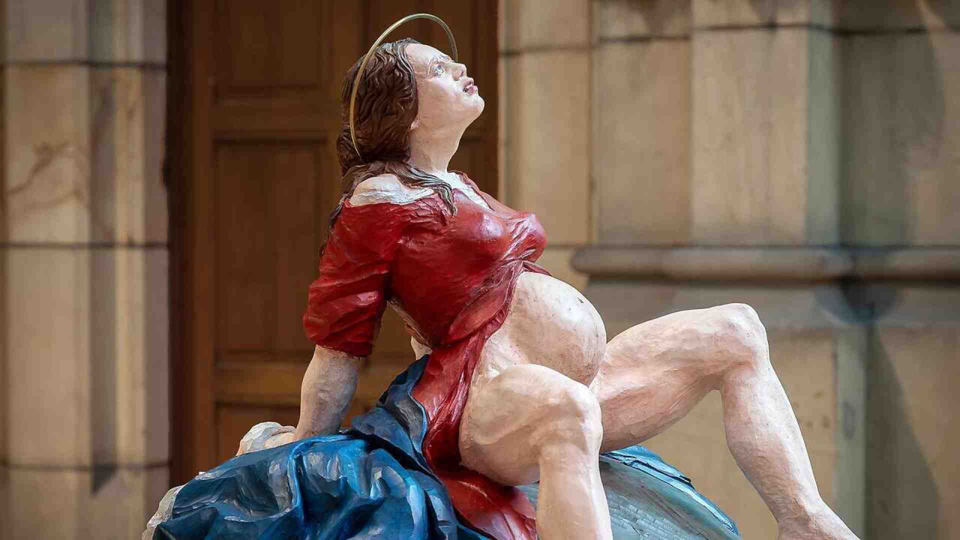 Immagine di Breve esame di catechismo agli ultra-cattolici che hanno decapitato la Madonna di Esther Strauss a Linz