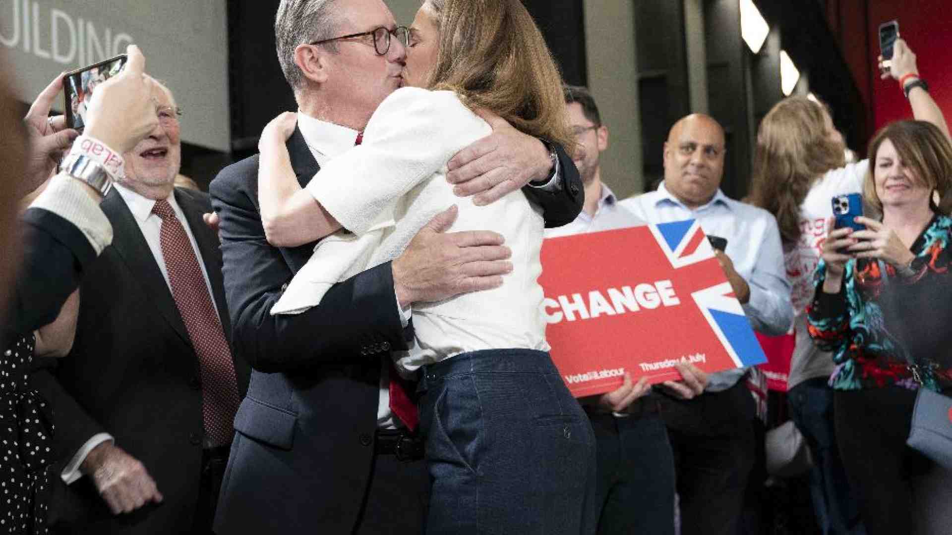 Immagine di L'«ordinario» sir Keir arrivato in vetta da uomo «straordinario»