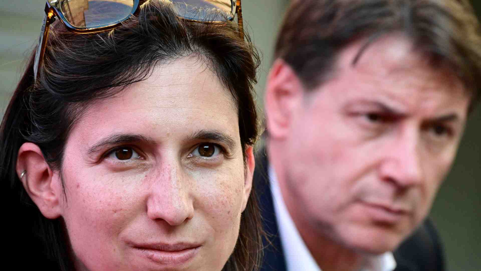 Immagine di Le reazioni in Italia: la sinistra esulta, ma l'unità è tutta da costruire