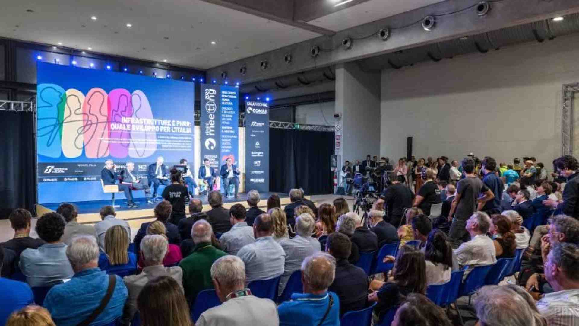 Immagine di Cl: «La persona al centro, filo rosso da Trieste al Meeting»