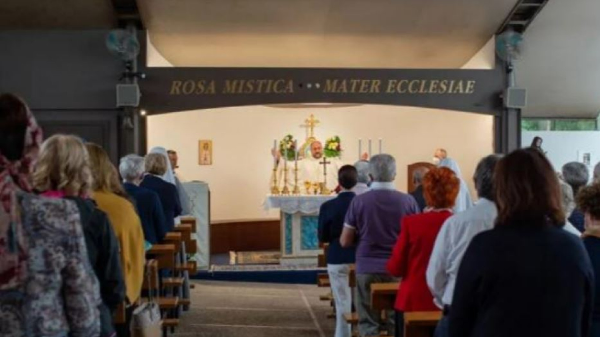 Immagine di Via libera al culto di Maria Rosa Mistica. «Fontanelle è dono per la Chiesa»