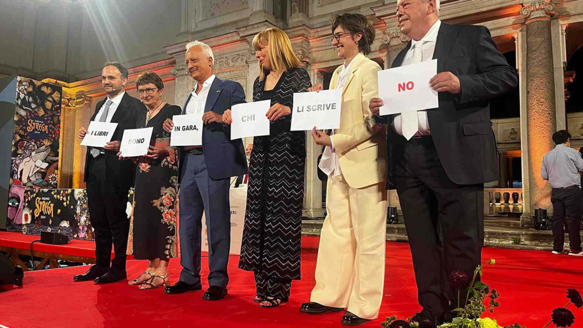Immagine di Perché non funziona il Premio Strega alla maniera di Sanremo