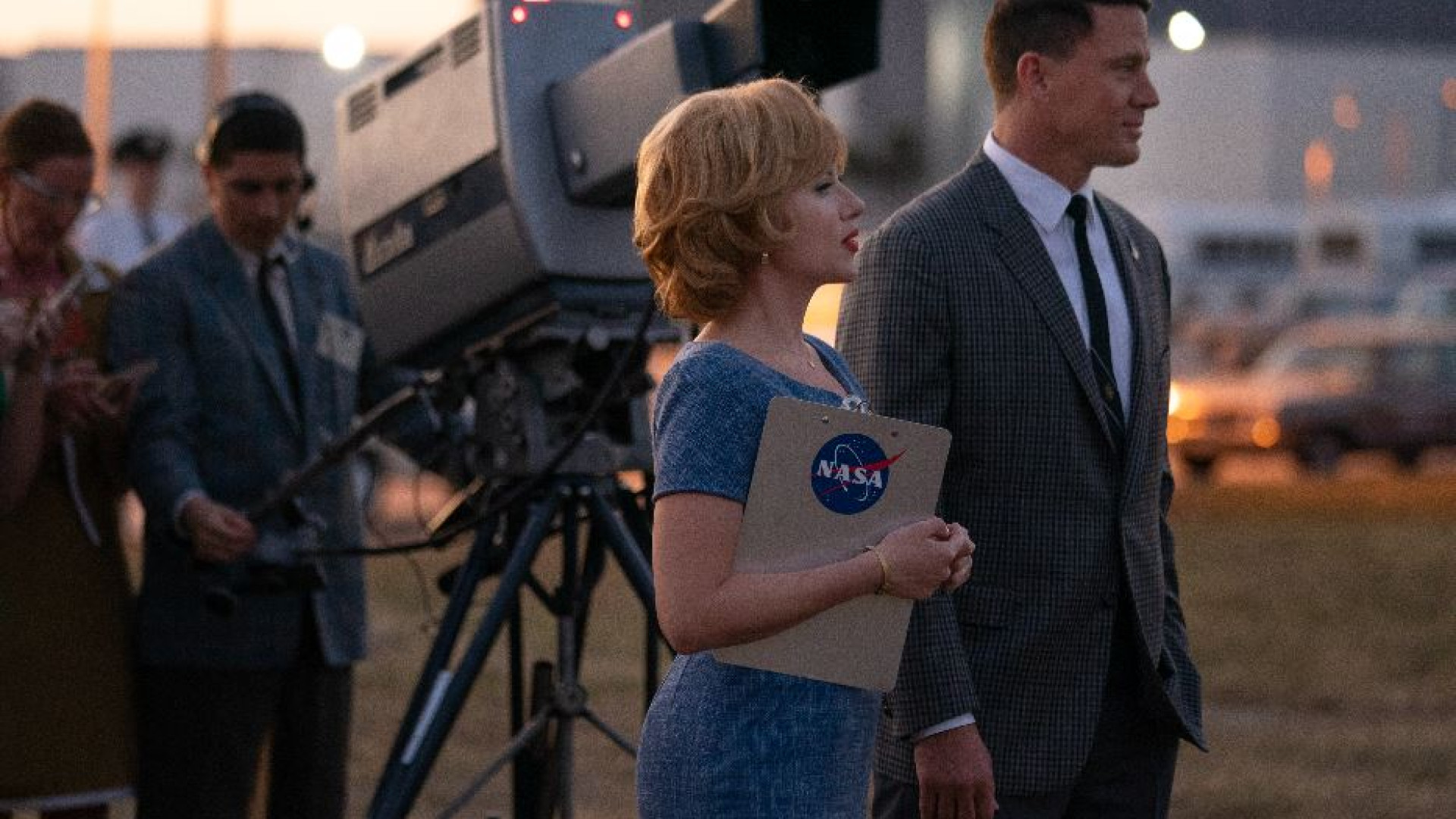 Immagine di L'allunaggio falso e il volto dell'America: cosa c'è in “Fly me to the moon”