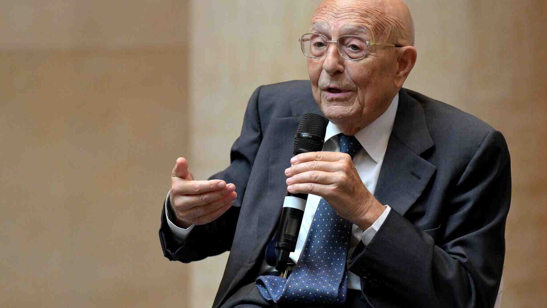 Immagine di Cassese boccia i domiciliari per Toti: “Irragionevoli sul piano costituzionale”