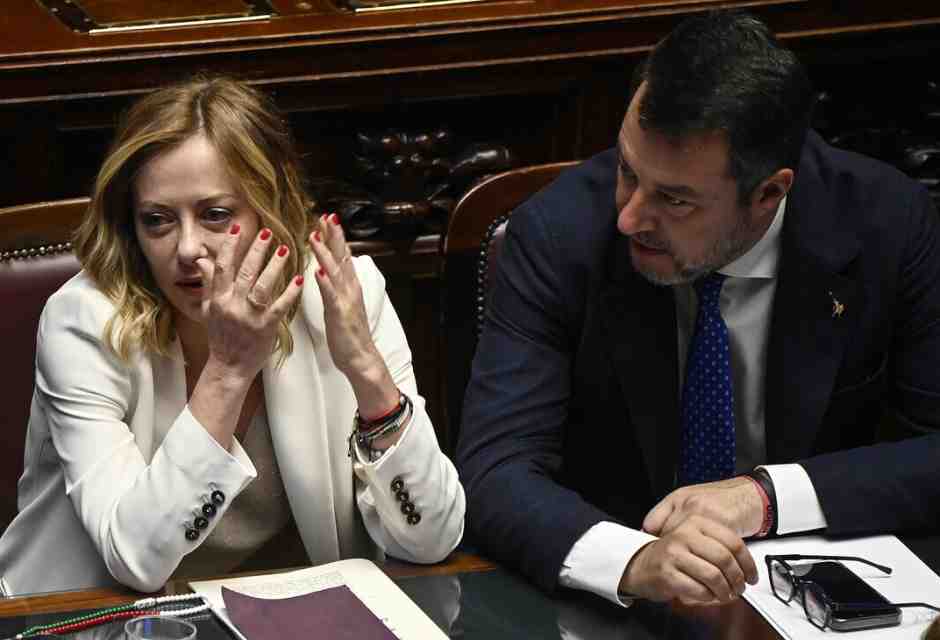 Giorgia e il salvinone. Eterno schema di un guastafeste ripetitivo