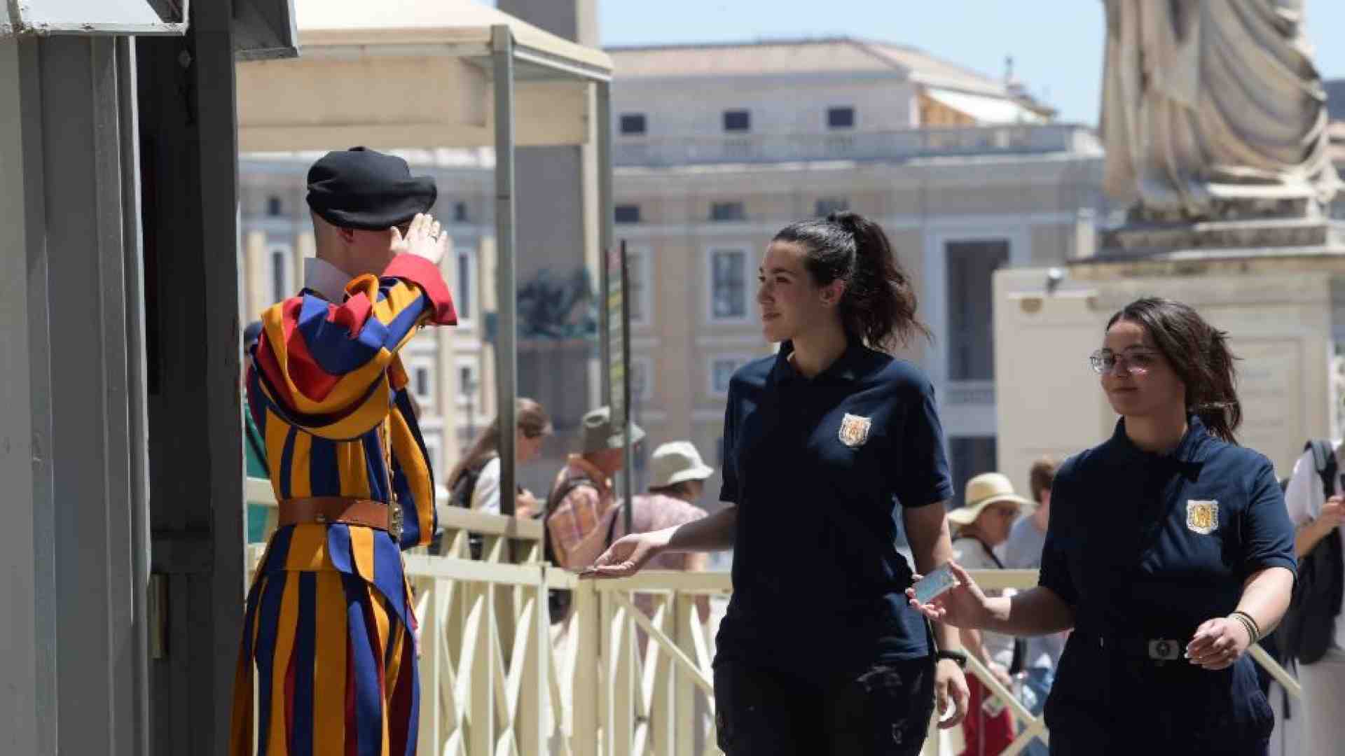 Immagine di Basilica Vaticana, per la prima volta due donne diventano “sampietrini”