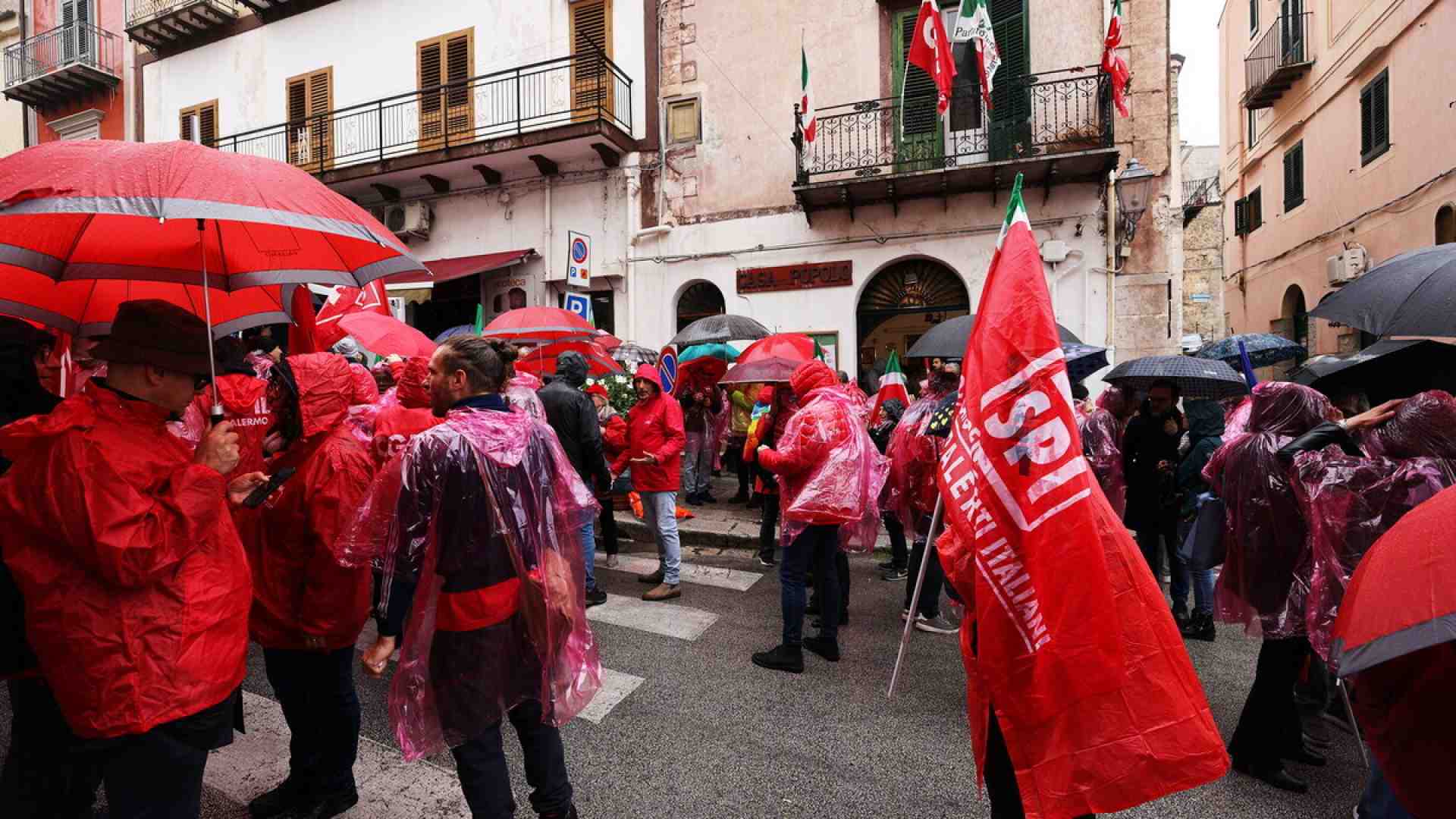 Immagine di La Cgil politicizzata. La battaglia per l’Art. 18 non è da professionisti del sindacato, ma della politica