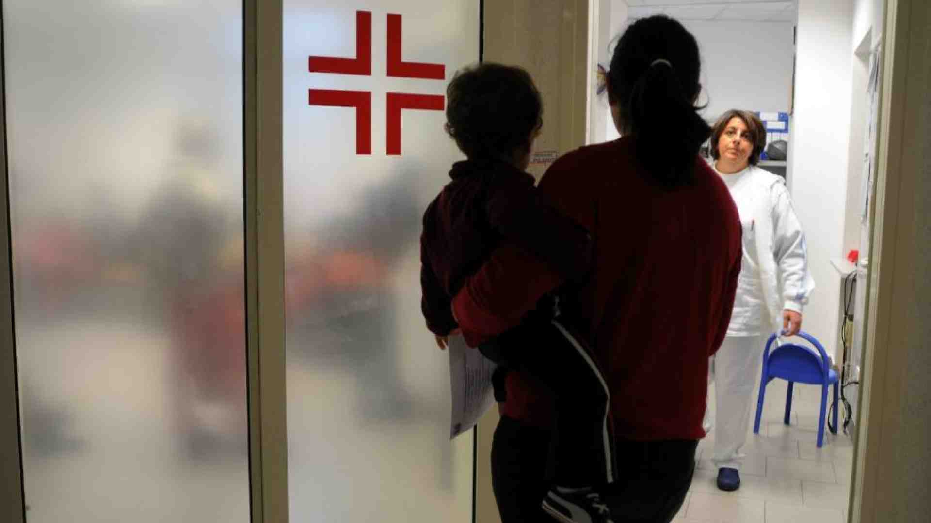 Immagine di I casi di morbillo continuano a salire (e i vaccini servono eccome)
