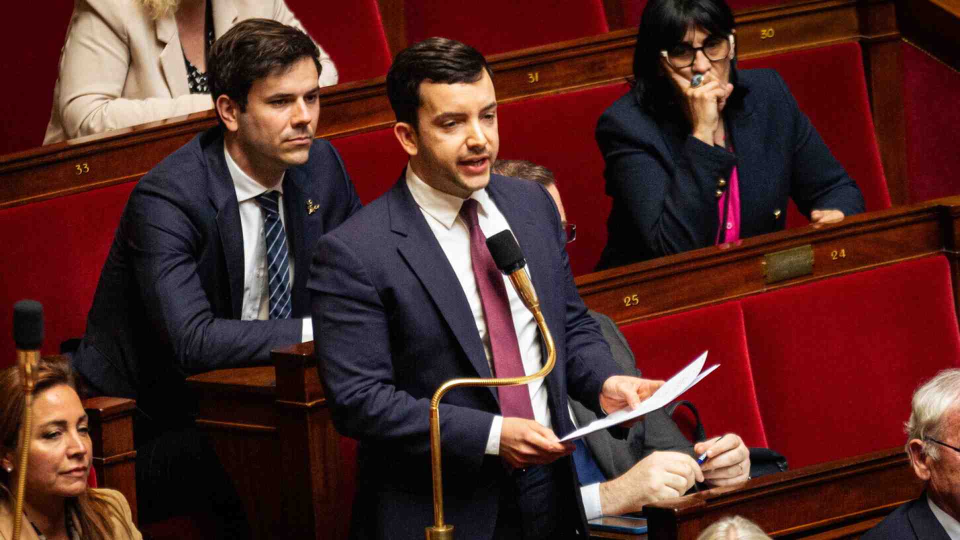 Immagine di "Per il Rn, Vannacci non può fare il vicepresidente dei Patrioti", ci dice il braccio destro di Le Pen