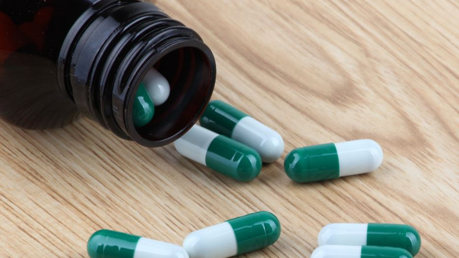Immagine di Assumerne troppi vanifica la loro azione. Basta con l’auto-prescrizione