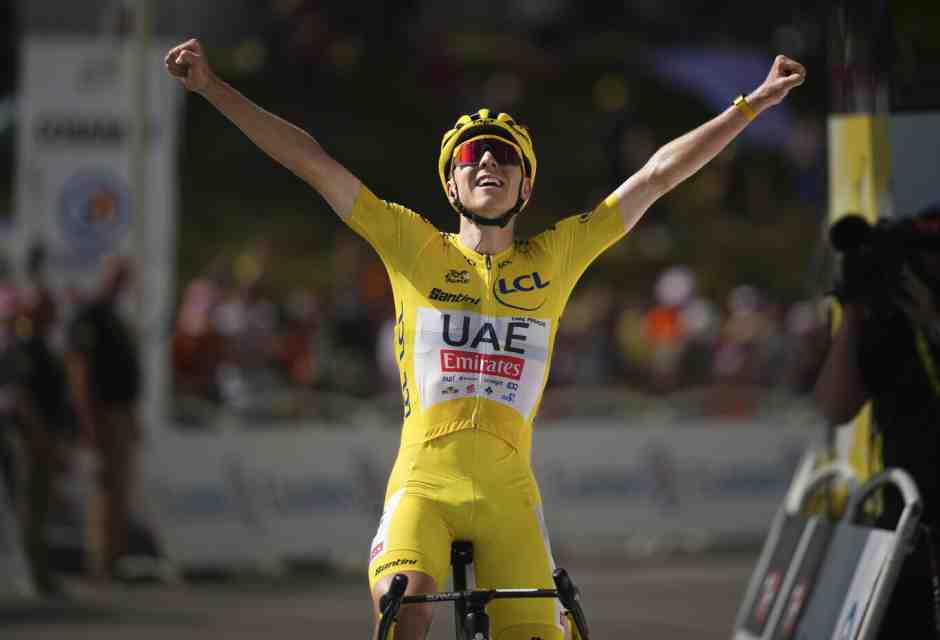 Tadej Pogacar ha vinto anche la 15a tappa del Tour de France 2024 (foto Ap, via LaPresse)