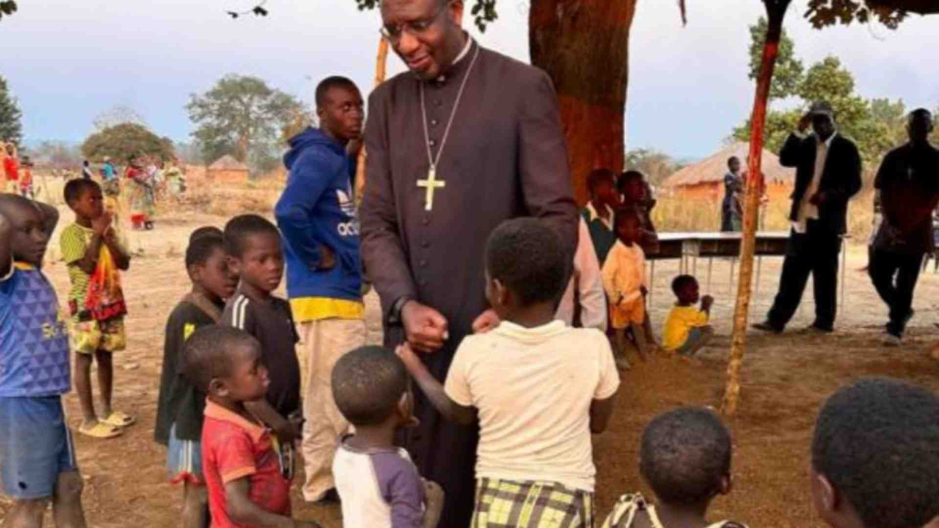 Immagine di Angola, nel regno dei diamanti si muore di fame