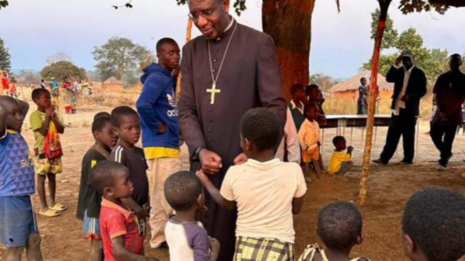 Immagine di Angola, nel regno dei diamanti si muore di fame