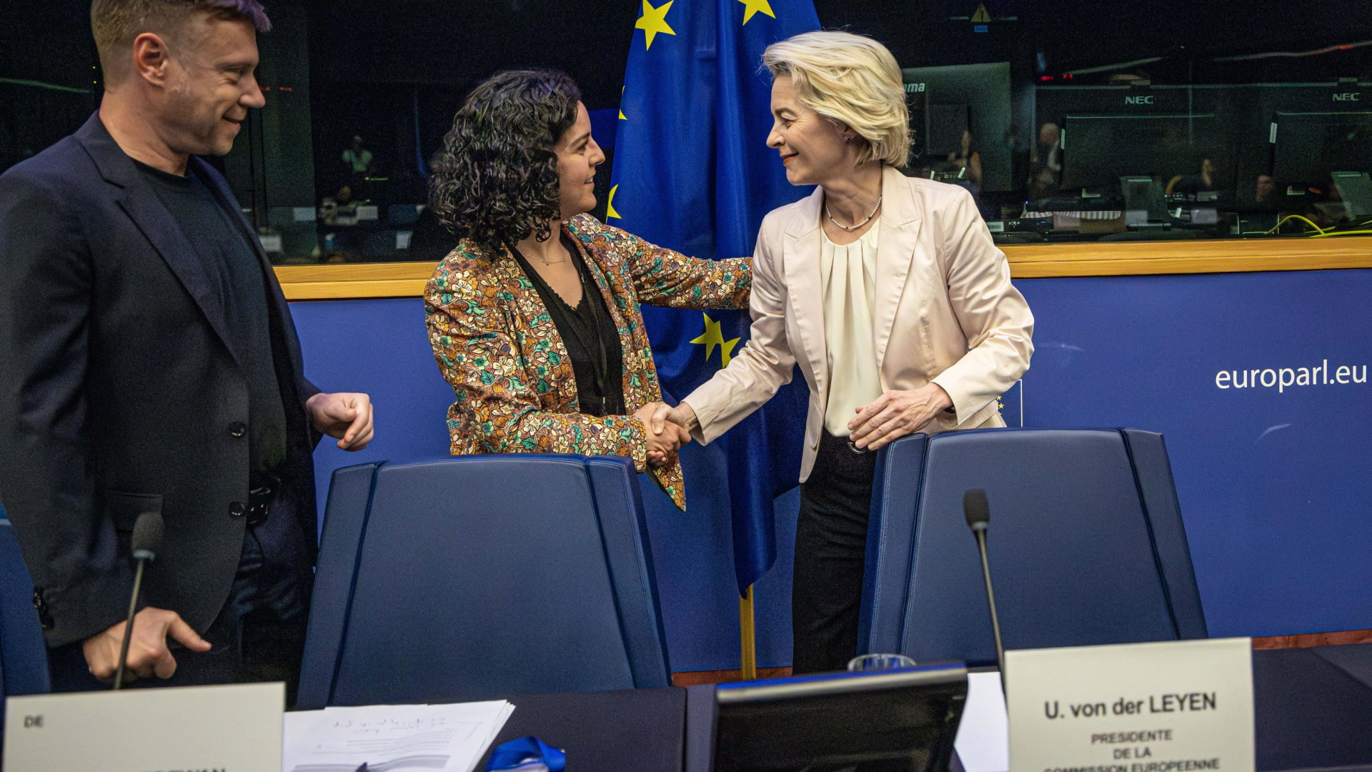Immagine di Von der Leyen non apre ai Conservatori. Tormentone Orbán: sarà boicottato
