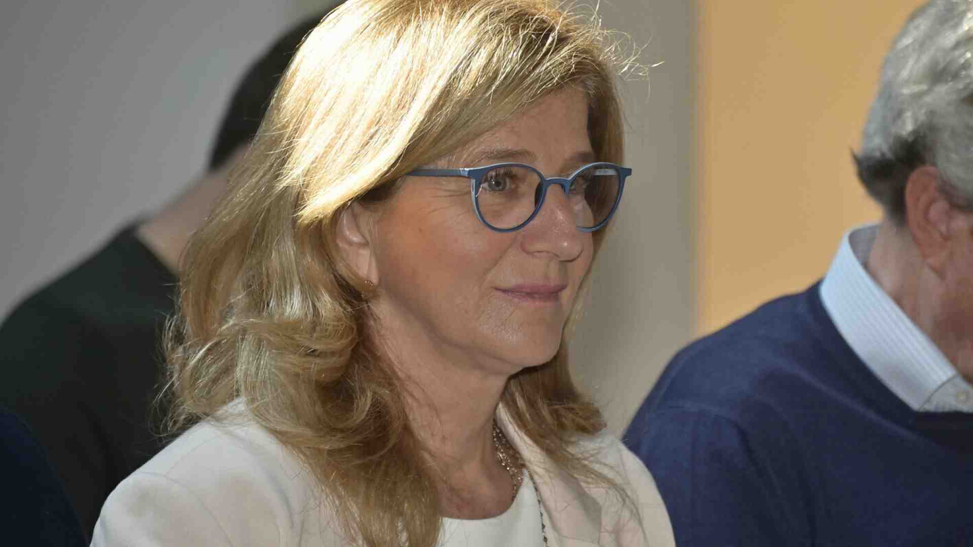 Immagine di Il governo, l’opposizione e la realtà. Parla il sindaco di Bergamo, Elena Carnevali