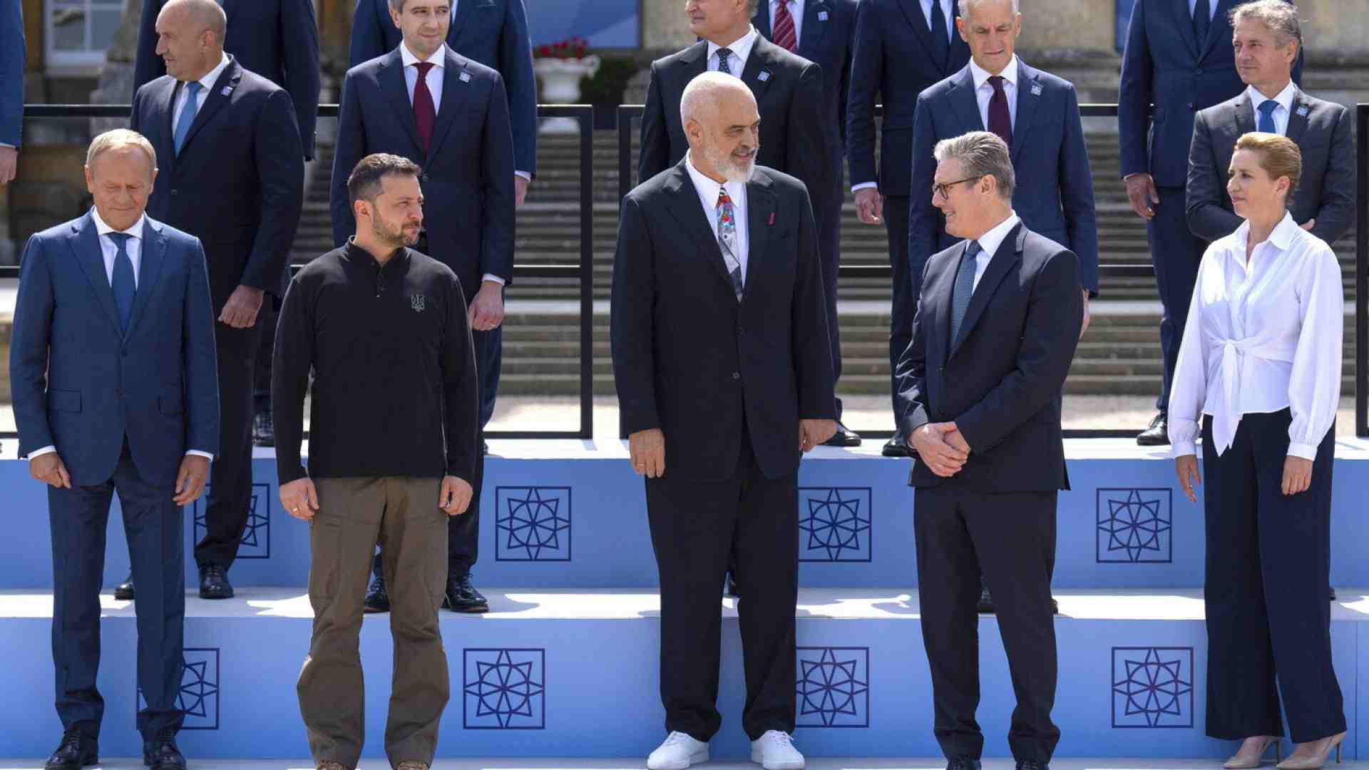Immagine di Starmer riunisce gli europei e dice: ricostruiamo fiducia e collaborazione. E sosteniamo Kyiv