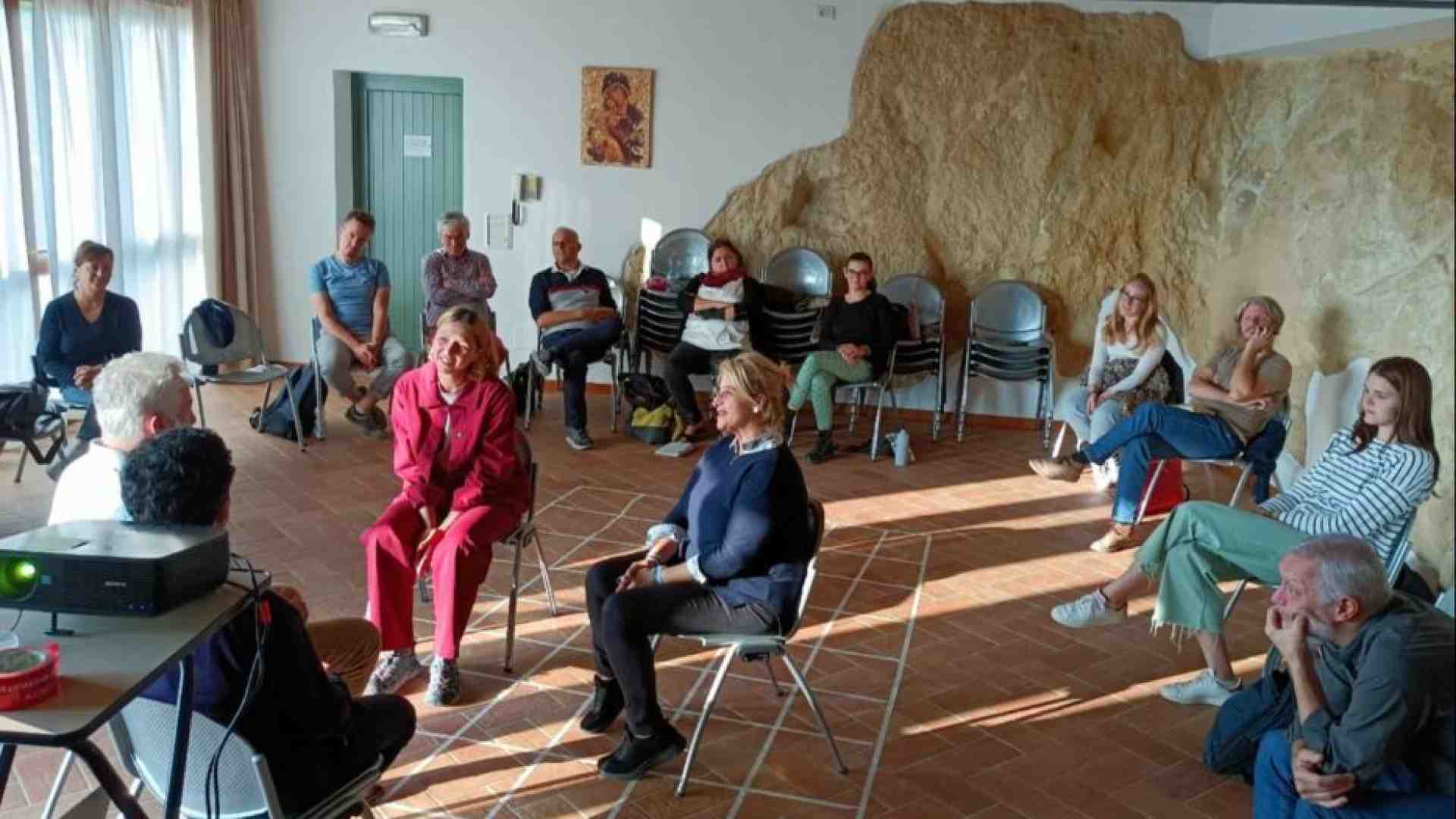 Immagine di Dialogo che ricuce i conflitti E coinvolge tutta la comunità