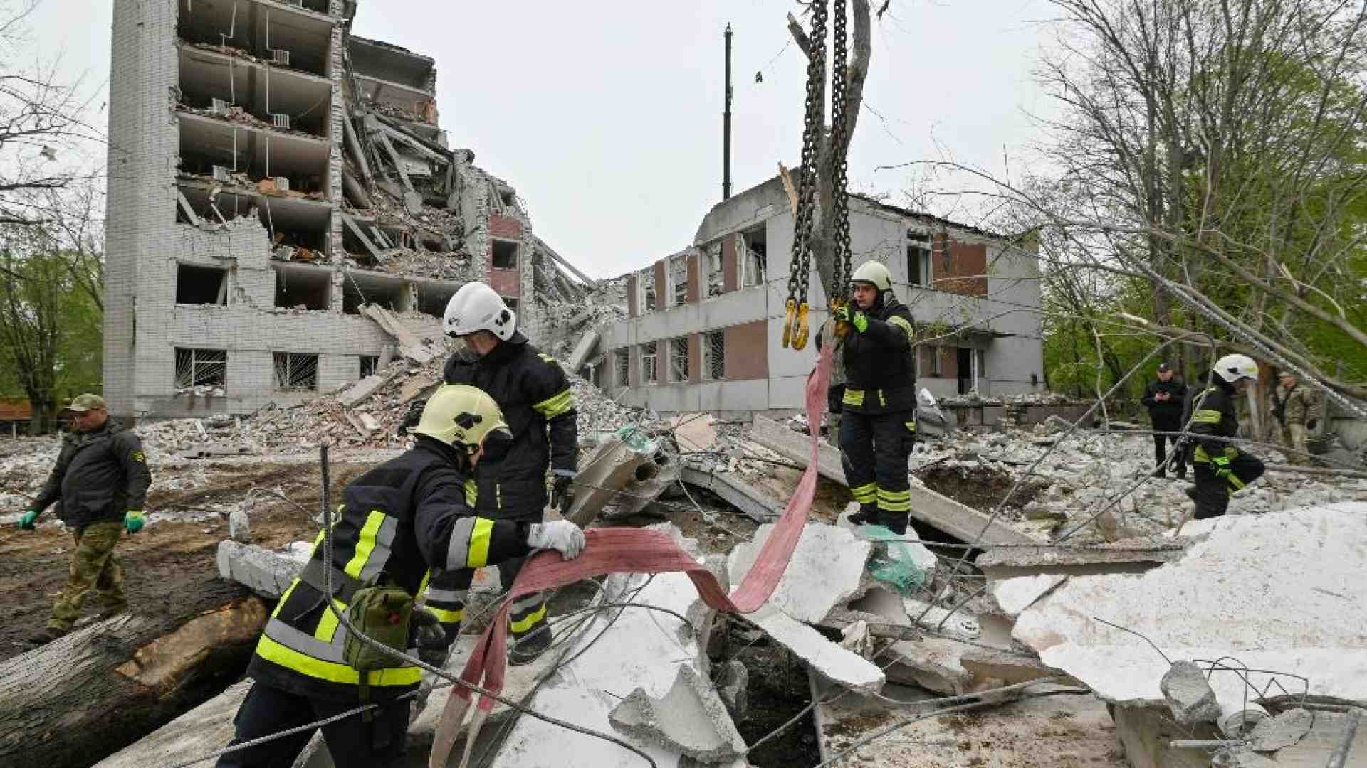 Immagine di Bombe e incursioni russe a Chernihiv, il corridoio per colpire Kiev