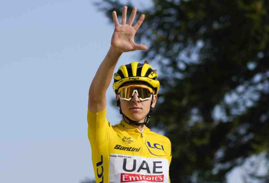 Tadej Pogacar ha vinto la 20a tappa del Tour de France (foto Ap, via LaPresse)