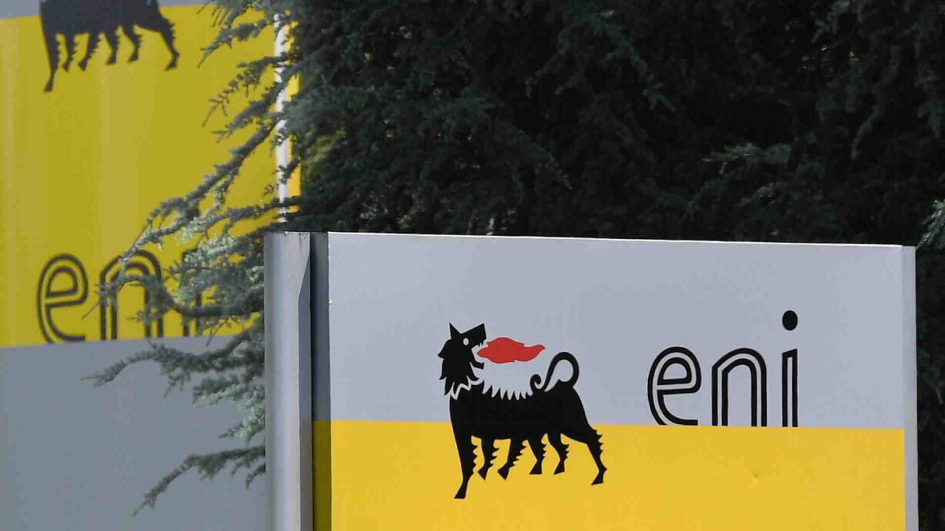 Immagine di Ma che ci fa Kkr in affari con Eni? Tracce di una linea da seguire, in Europa e in Italia