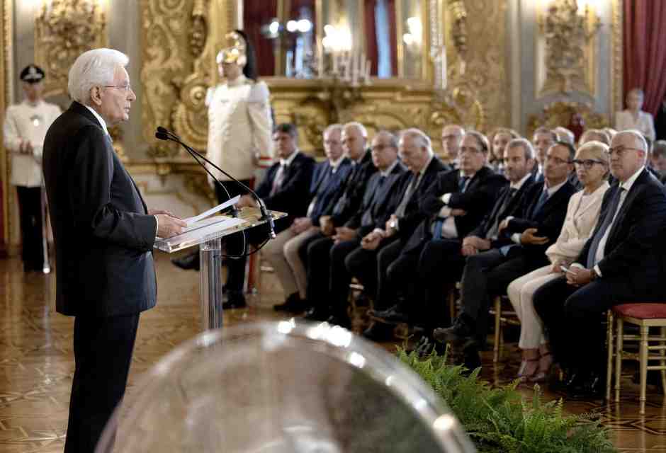 La lezione di Mattarella a La Russa. Dal Colle piovono messaggi al governo. A partire da Trump