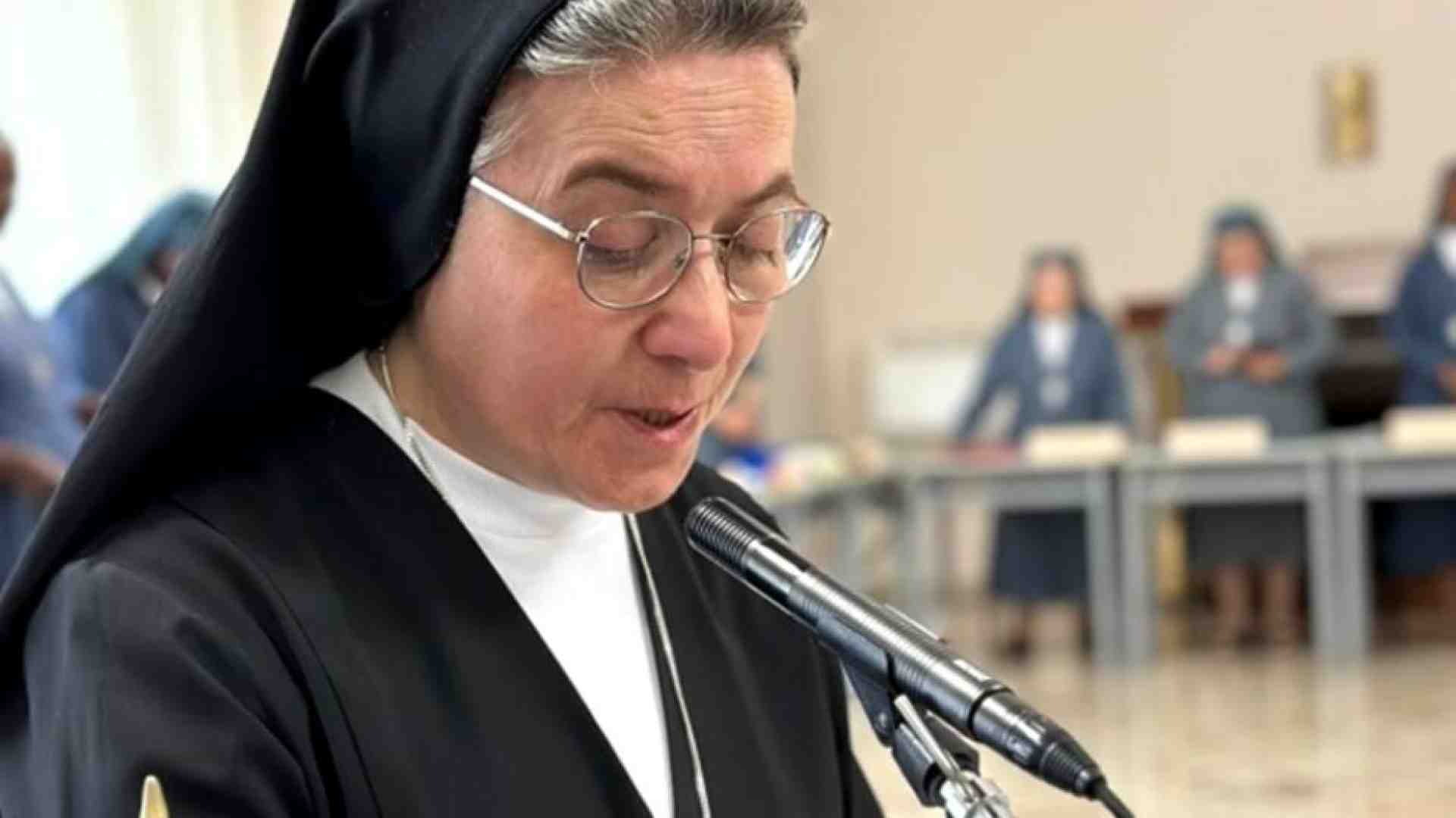 Immagine di Suore Collegine: madre Alongi confermata superiora generale