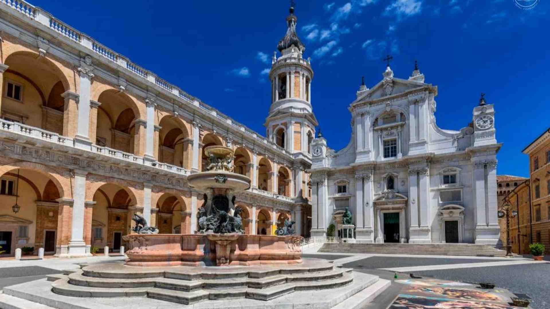 Immagine di La suggestione di Loreto, un santuario di fede e di storie