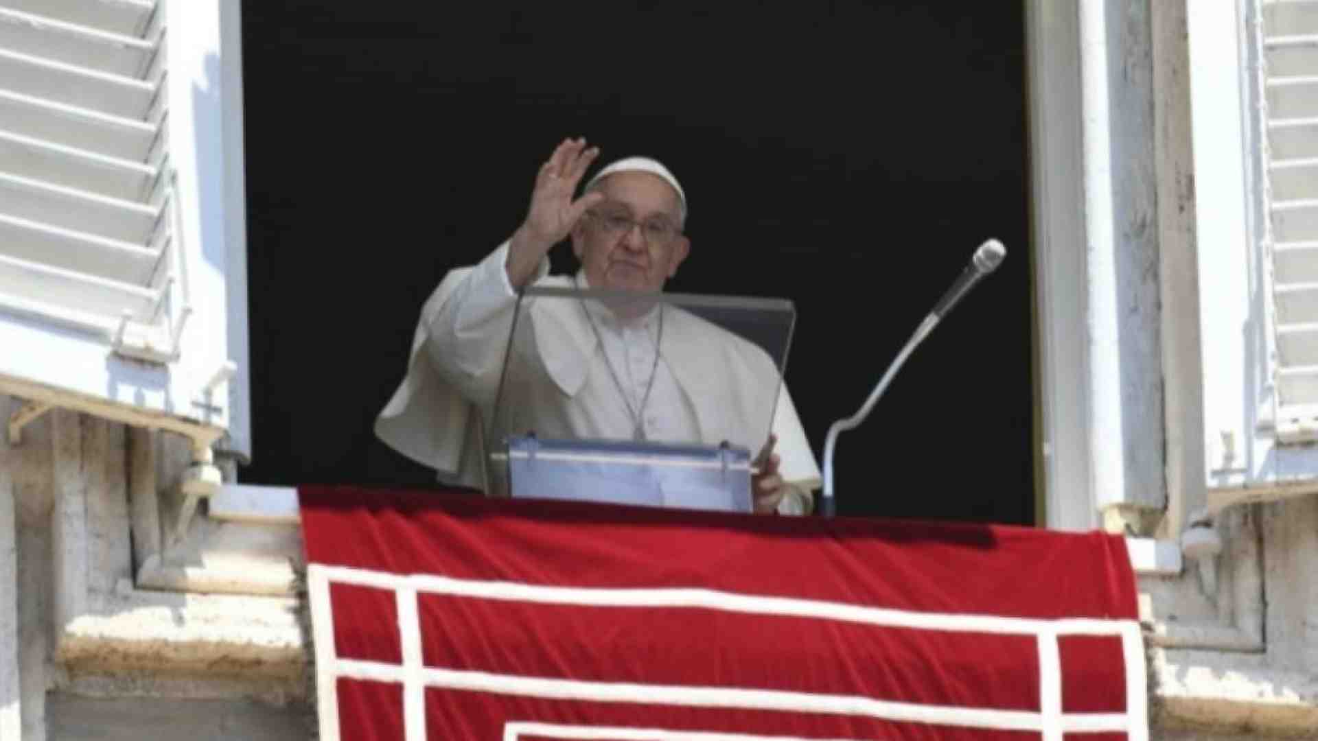 Immagine di Il Papa: non lasciamo da soli gli anziani