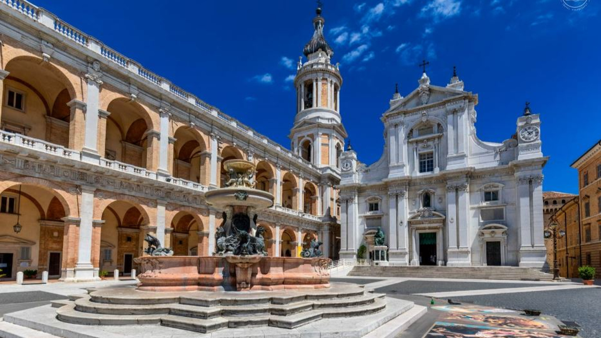 Immagine di La suggestione di Loreto, un santuario di fede e di storie