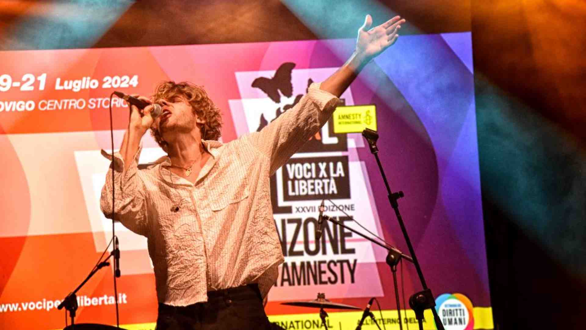 Immagine di Emanuele Conte: «Canto le speranze dei giovani»