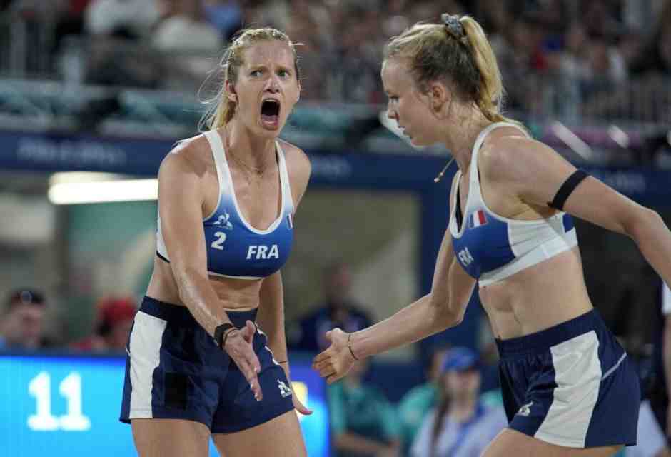 La battaglia delle donne del beach volley a Parigi 2024