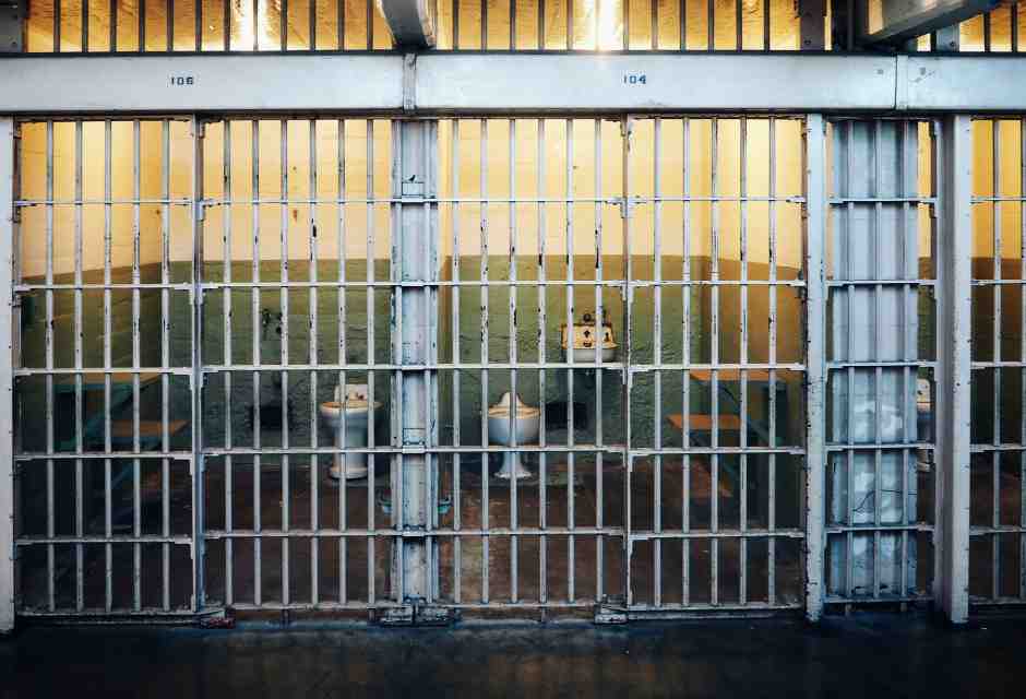 I suicidi nelle carceri rappresentano il suicidio dello stato di diritto