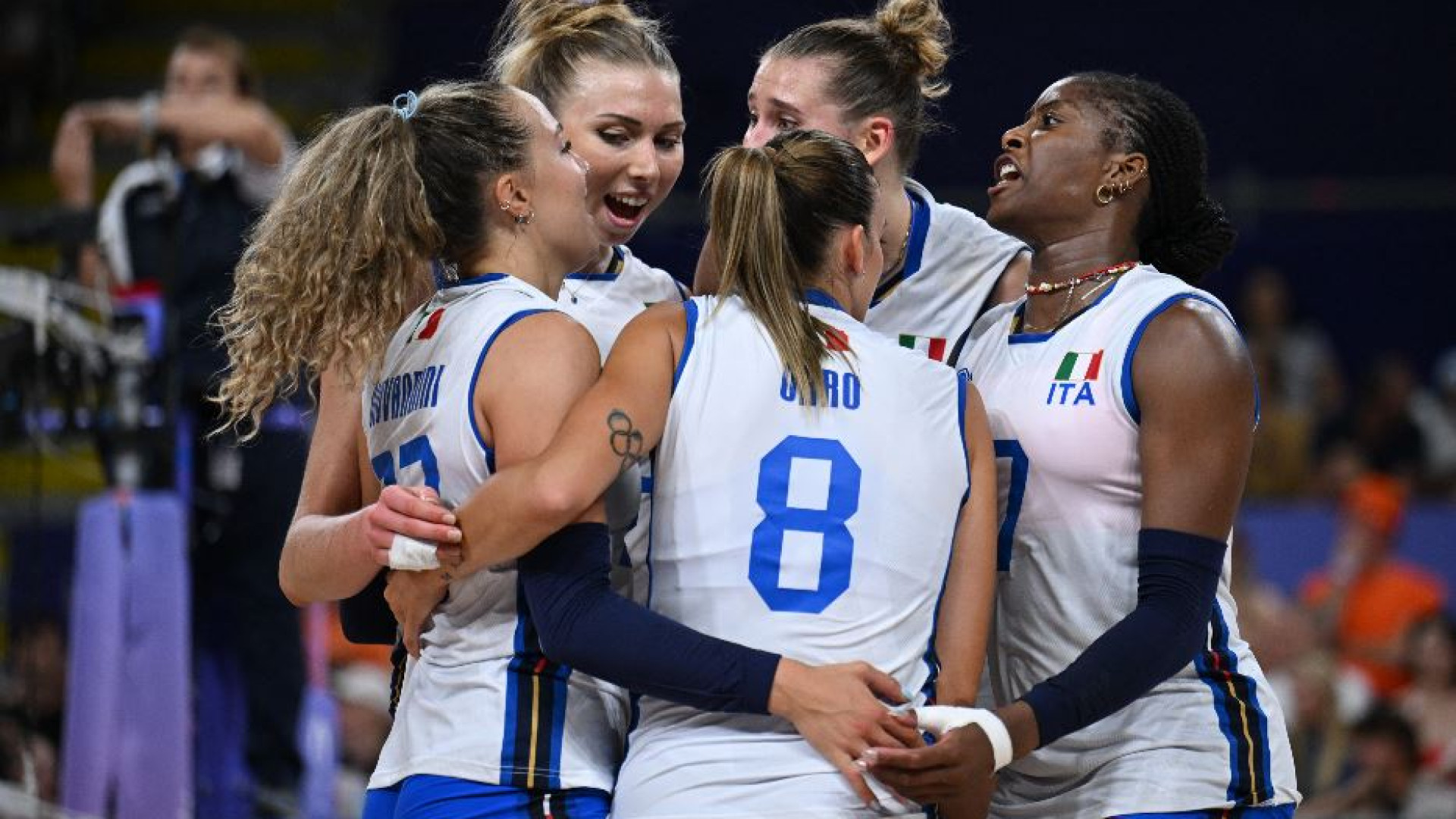 Immagine di Volley e pallanuoto: l'Italia ai Giochi sta facendo squadra