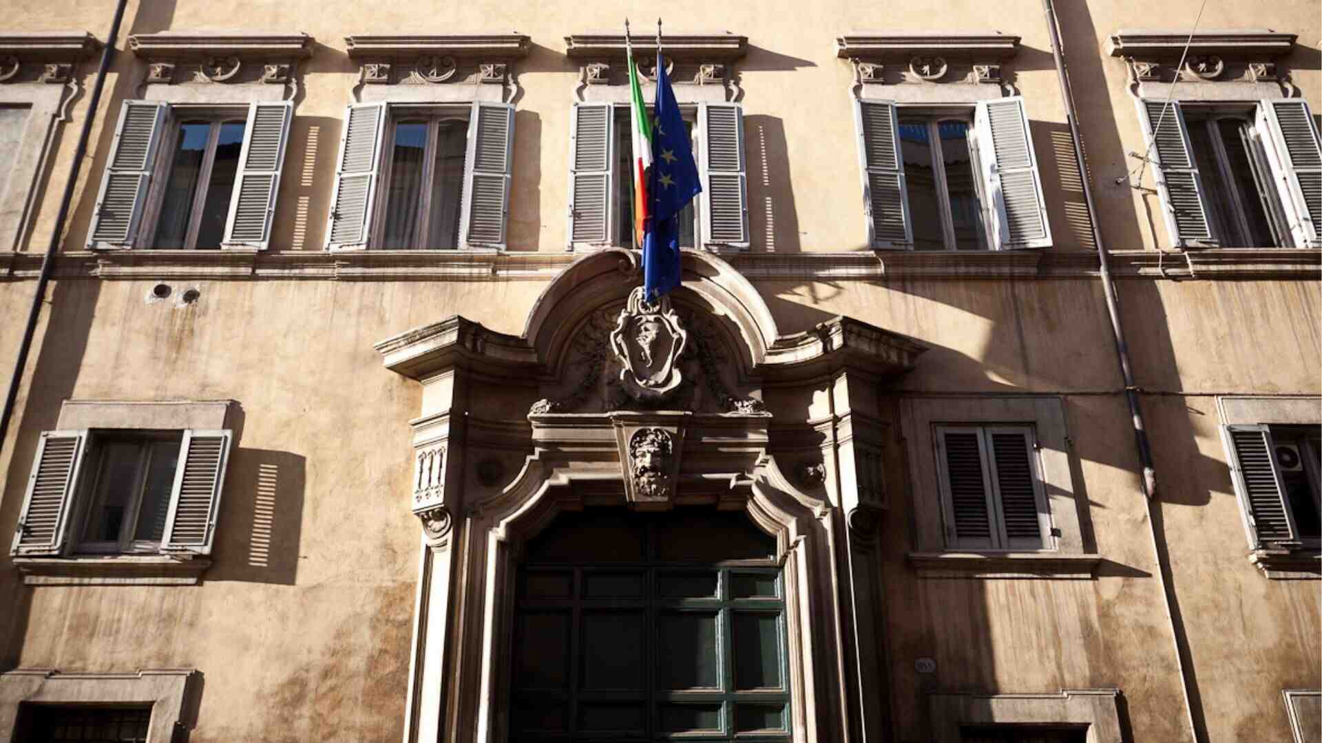 Immagine di Fwu, nuovo crac assicurativo precipita su 100 mila risparmiatori italiani