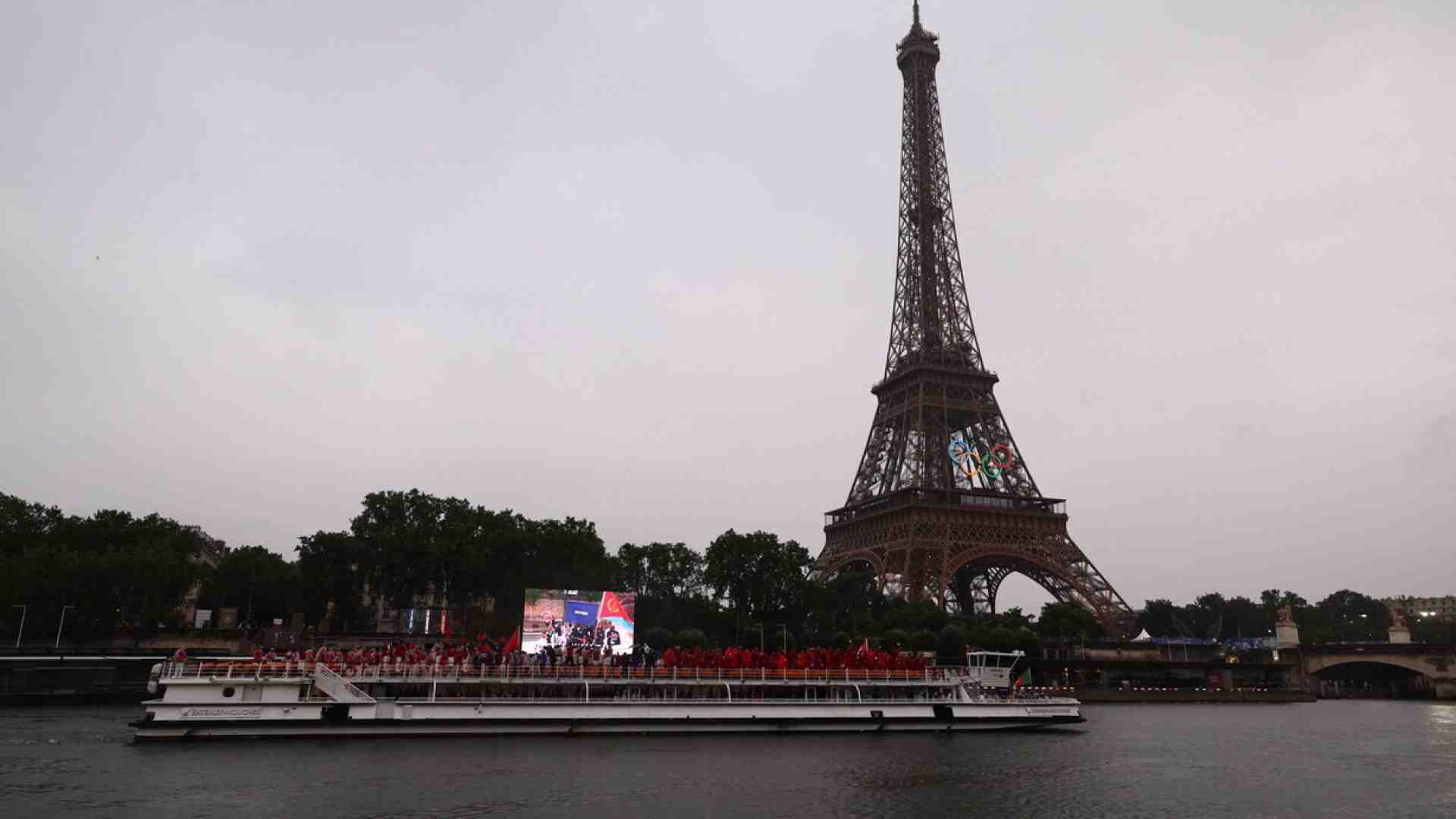 Immagine di “La bellezza di Parigi ci fa dimenticare ogni problema, anche durante i Giochi”. Parla Simon Kuper