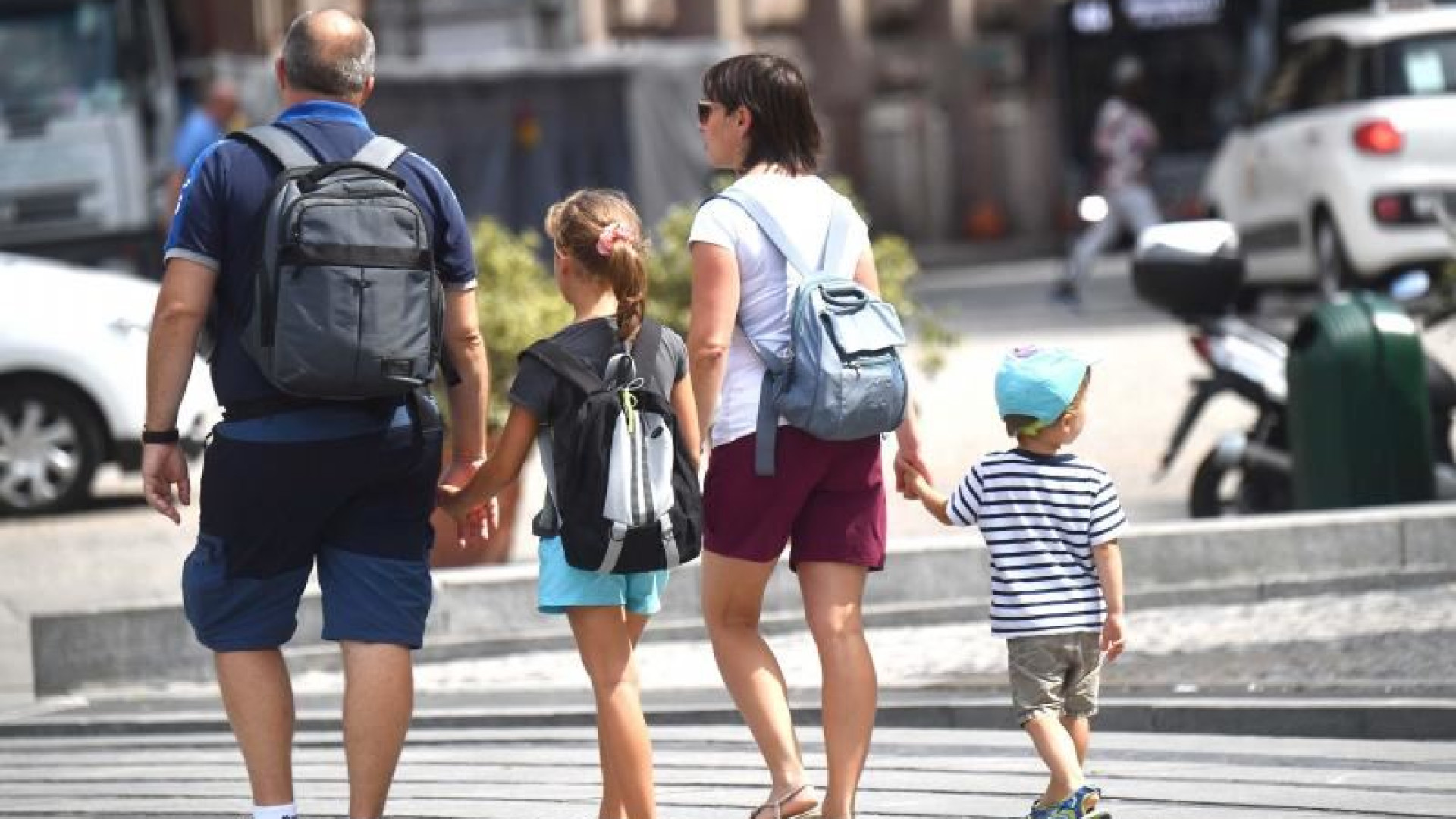 Immagine di Se hai figli la vacanza è un miraggio: troppo cara per una famiglia su tre