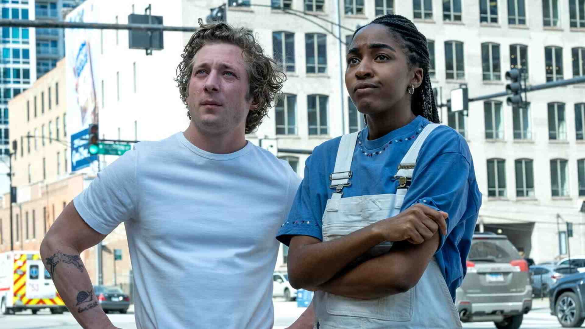 Immagine di Le serie tv per sopravvivere bene all'estate, aspettando la terza stagione di "The Bear"