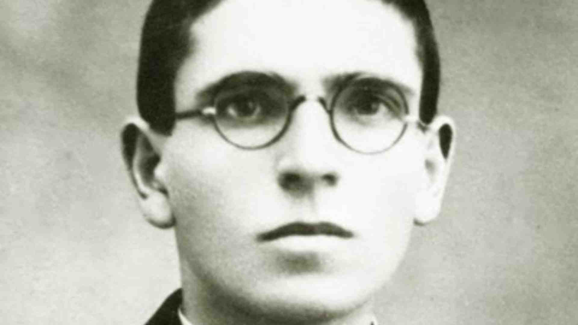 Immagine di Zuppi ricorda 28 preti uccisi dai nazisti. «Fare di più per ripudiare la guerra»