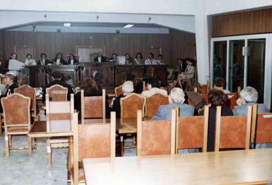 Il processo Borsellino quater a Caltanissetta, una foto del 1994 (LaPresse)